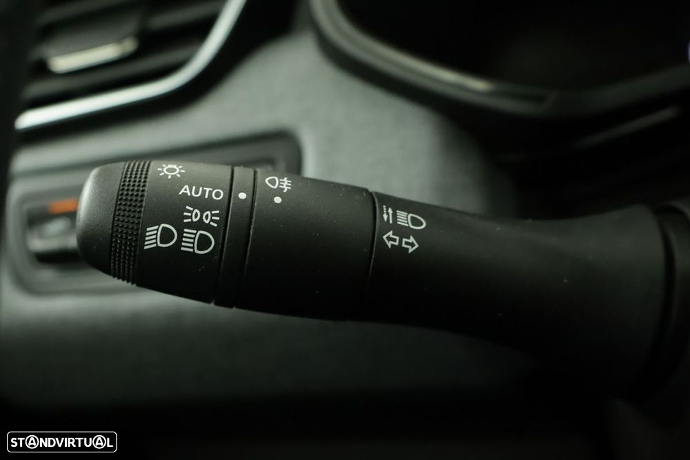 Renault Clio 1.0 TCe Evolution - 16