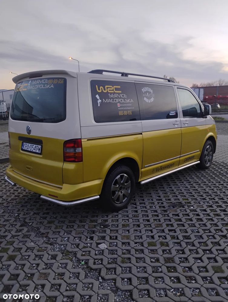 Volkswagen Transporter - 2
