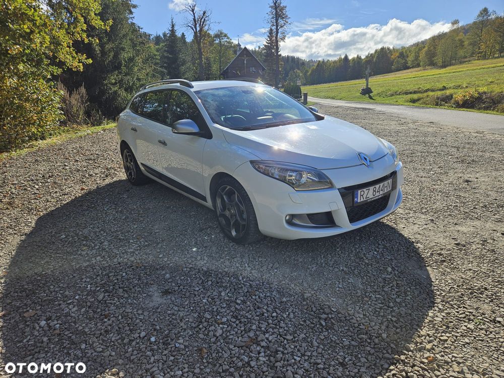Renault Megane TCe 180 GT - 10