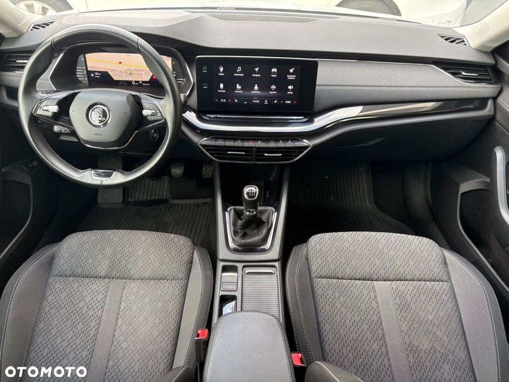Skoda Octavia 1.5 TSI ACT Style - 6