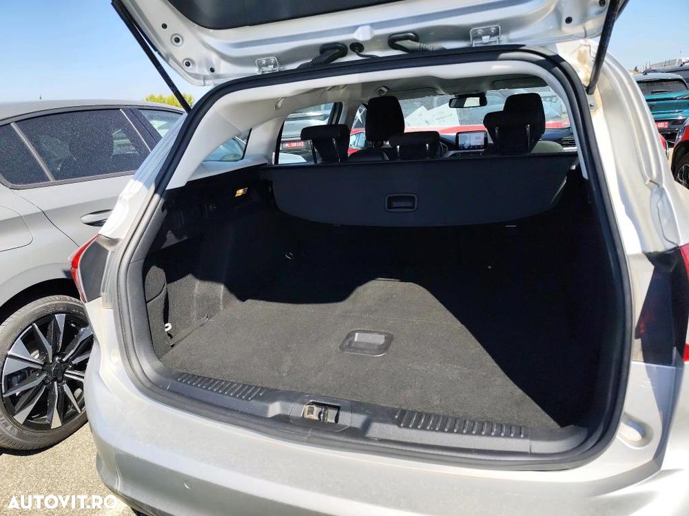 Ford Focus 1.5 EcoBlue Active Business - 12