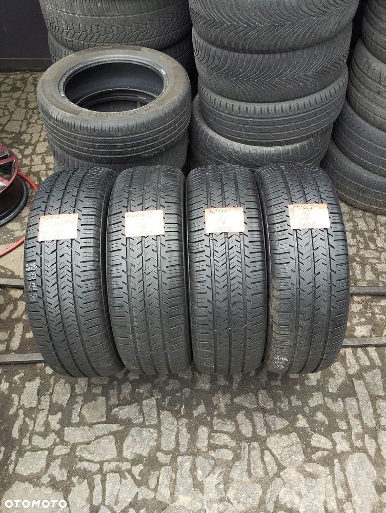 Opona letnia Michelin Agilis 215 60 17 104/102 H wzmocnienie C 4szt - 2