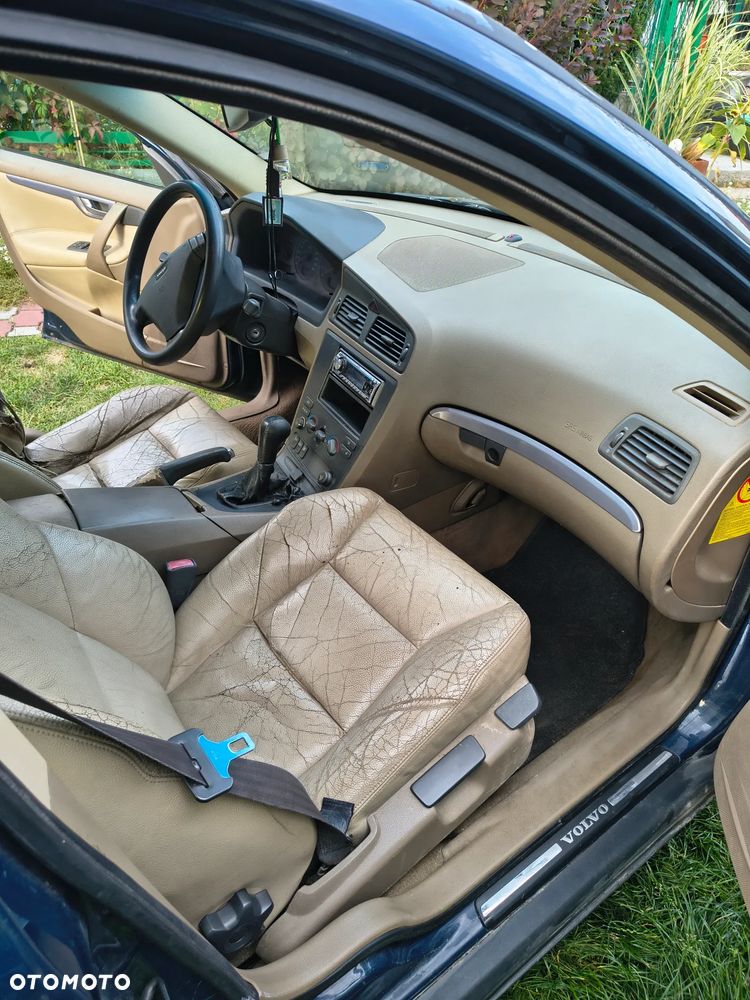 Volvo S60 - 4