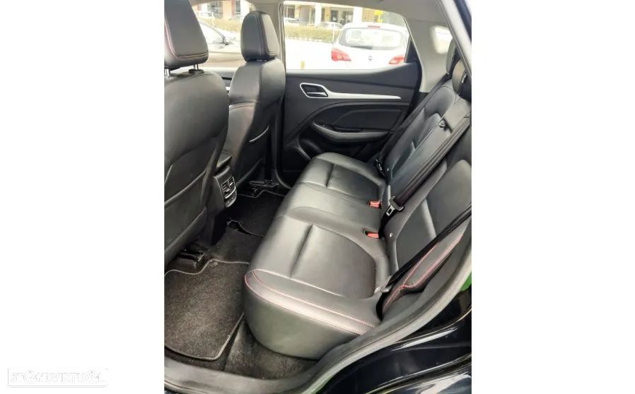 MG ZS EV 72.6 kWh Luxury - 7