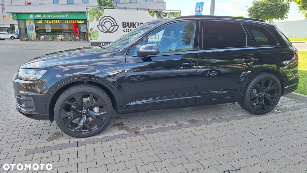 Audi Q7 - 10