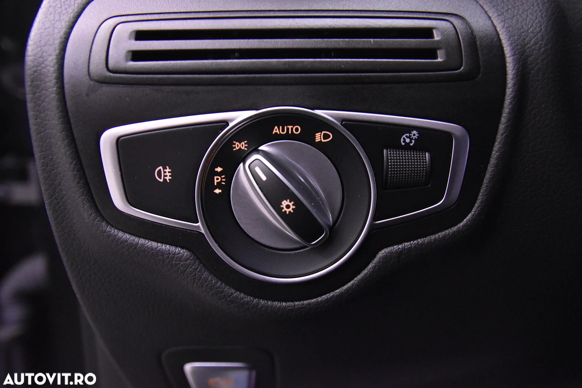 Mercedes-Benz GLC 200 d 4MATIC - 16
