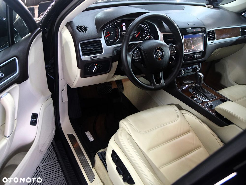 Volkswagen Touareg 3.6 V6 FSI BMT - 19