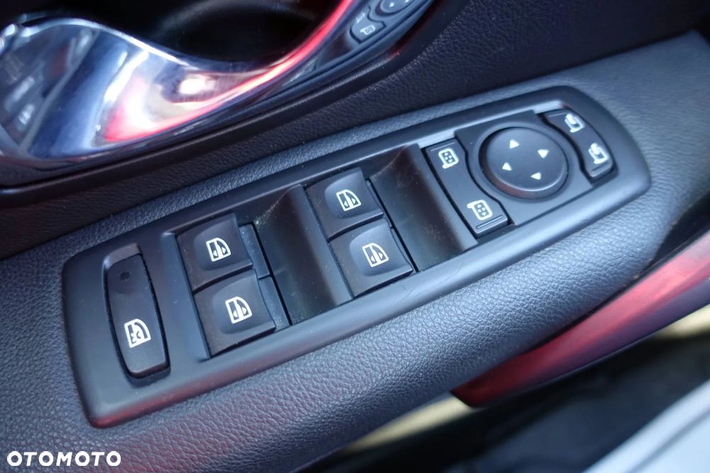 Renault Megane ENERGY dCi 110 EXPERIENCE - 26