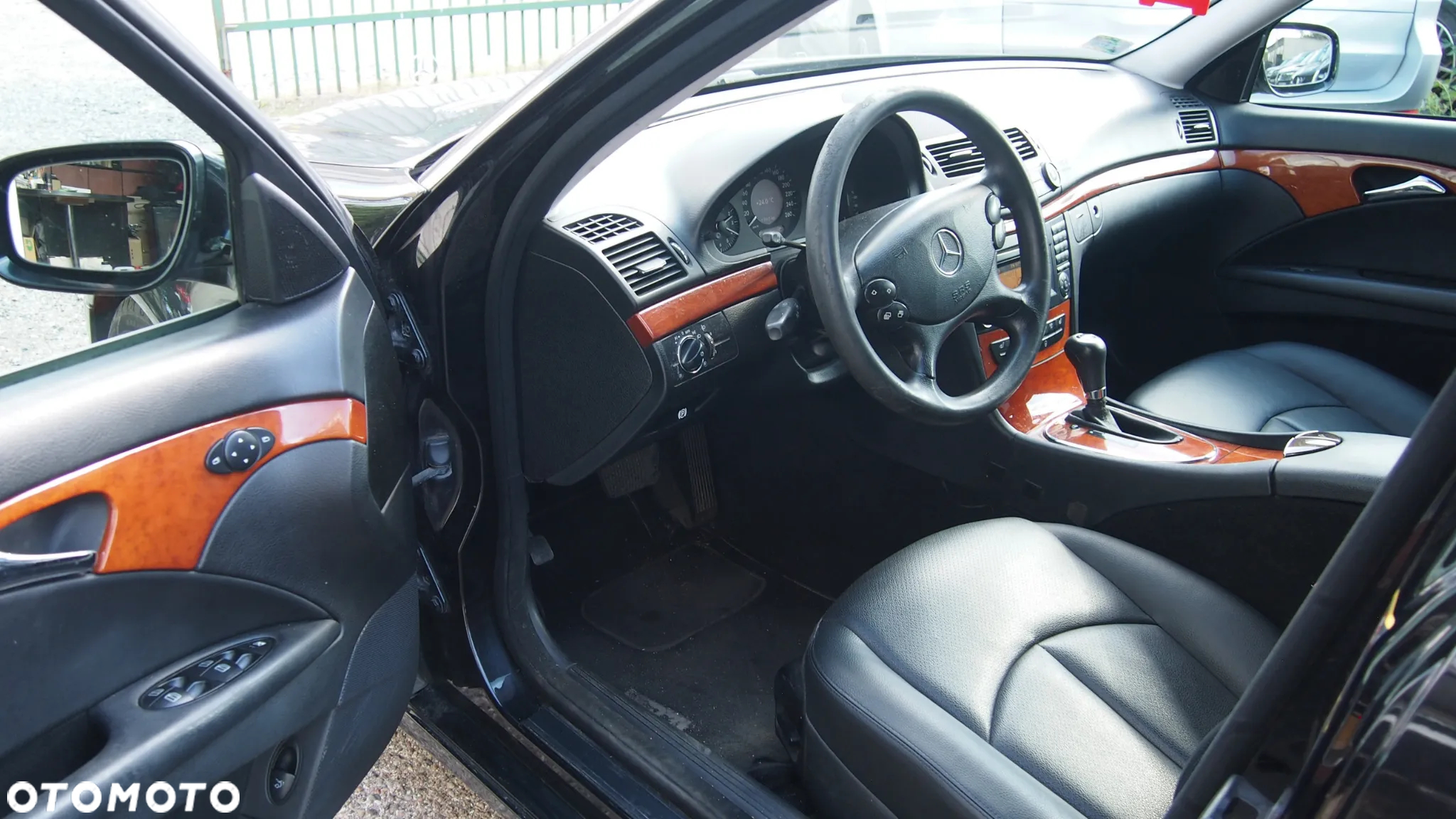 Mercedes-Benz Klasa E 200 Kompressor Automatik Elegance - 7