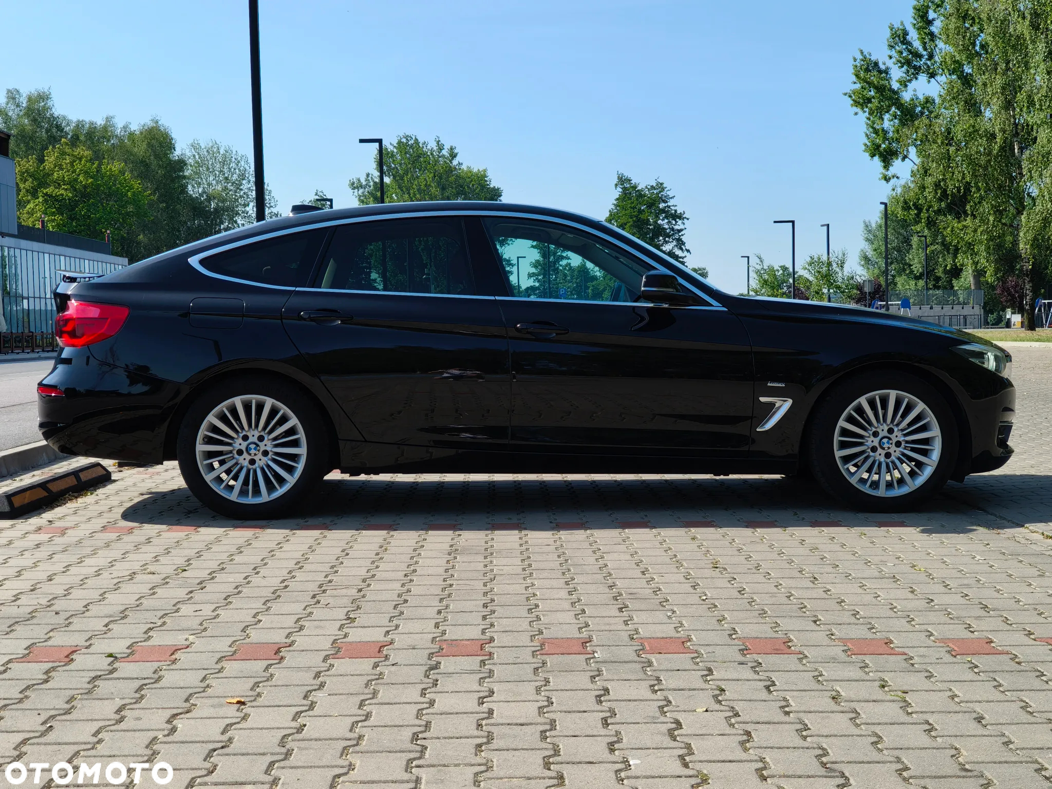 BMW 3GT 320i GT Luxury Line - 7