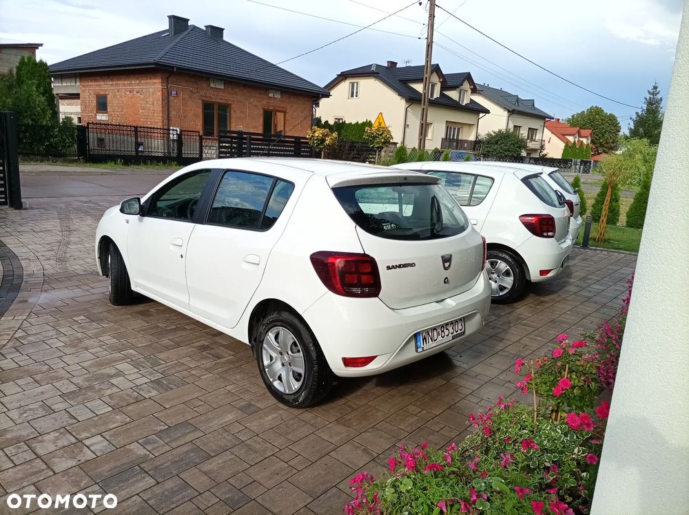 Dacia Sandero - 4