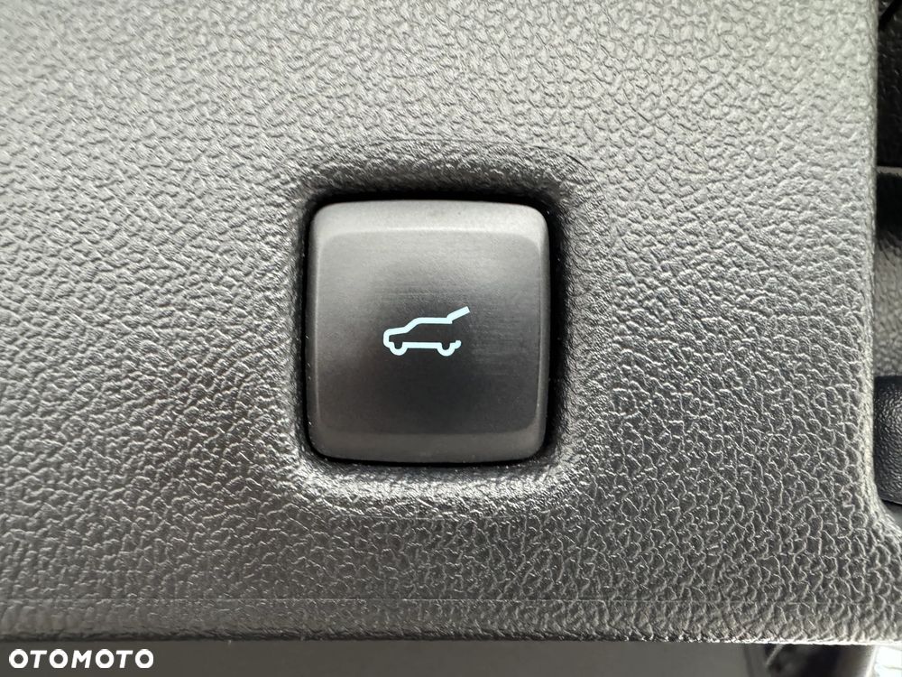 Ford Kuga 2.0 EcoBlue AWD ST-Line X - 16