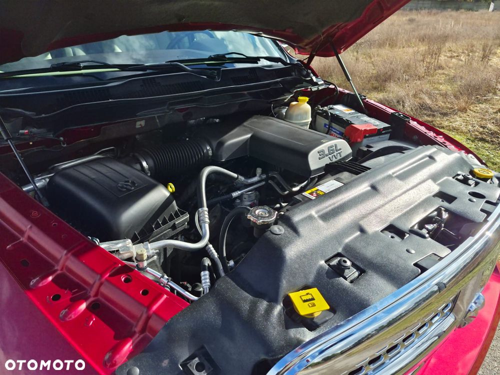 RAM 1500 Crew Cab Laramie - 35