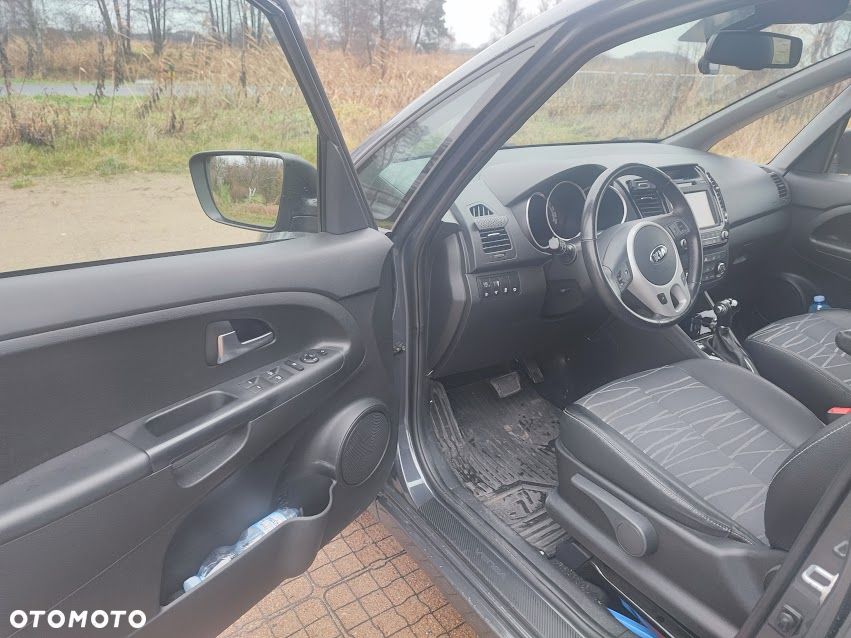 Kia Venga 1.6 Business Line - 8