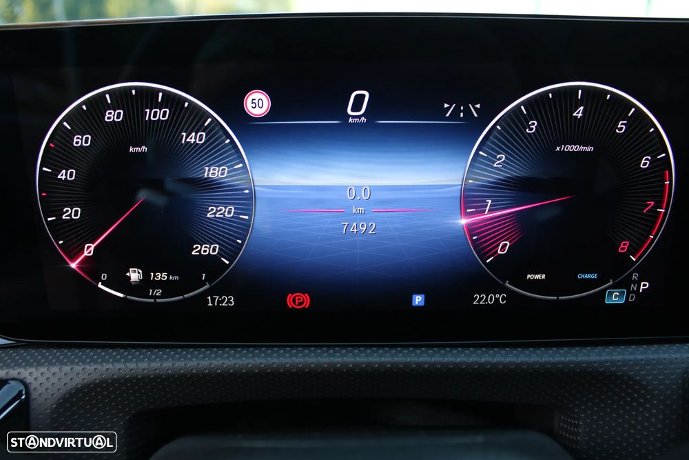 Mercedes-Benz CLA 200 7G-DCT AMG Line Advanced Plus - 22