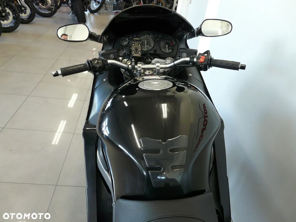 Honda CBR - 17