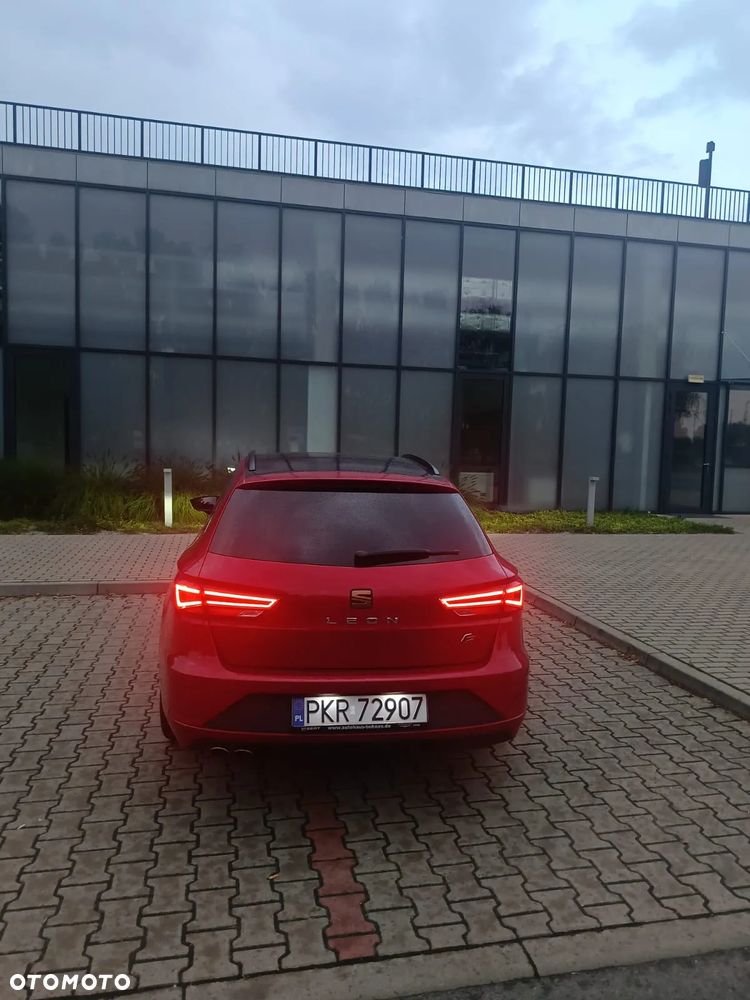 Seat Leon 2.0 TDI FR S&S DSG - 37
