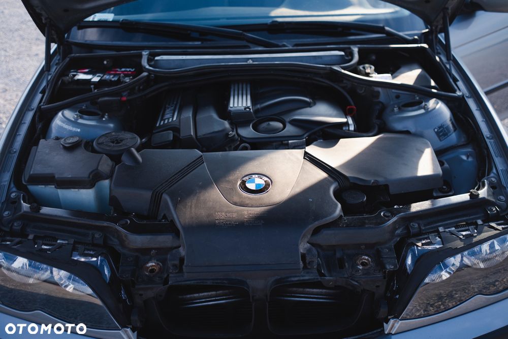 BMW Seria 3 318i - 29