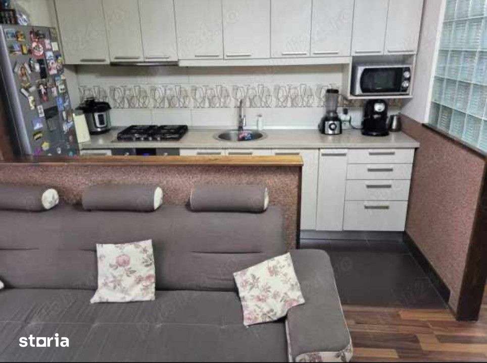 Apartament de 3 camere pe doua nivele, 79mp, Zona Eroilor — fotografia 1