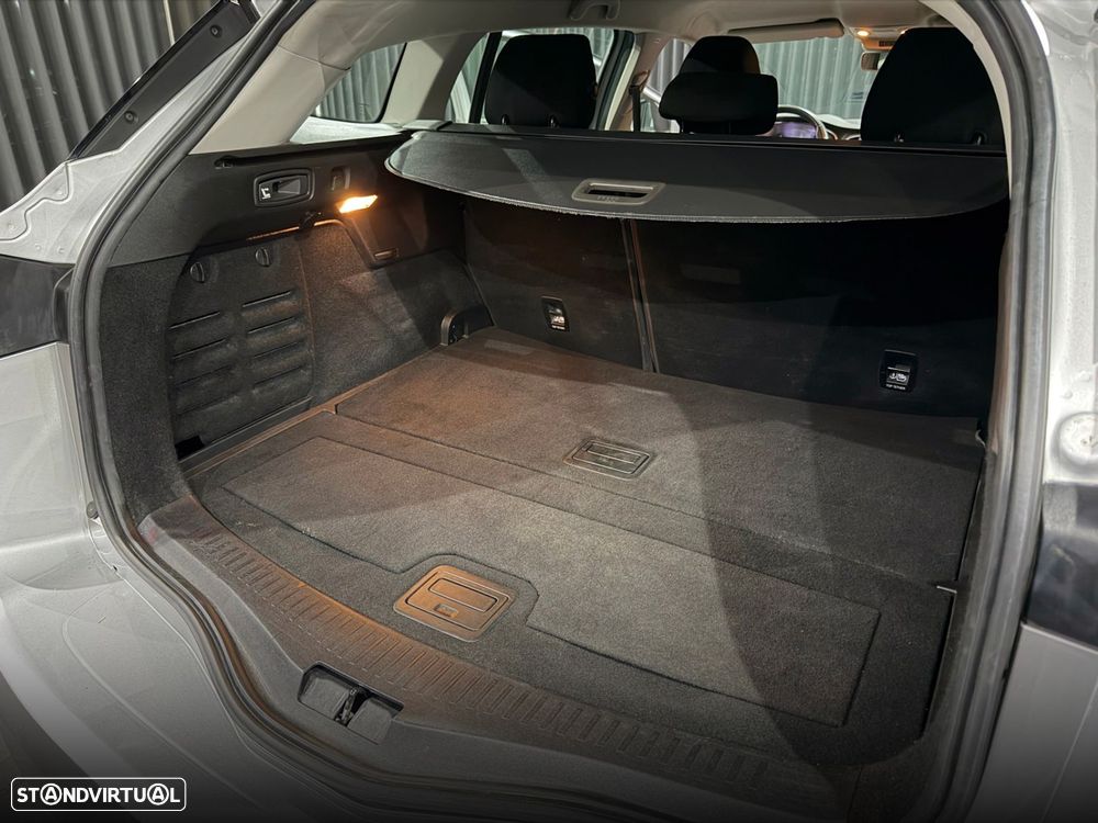 Renault Mégane Sport Tourer 1.5 dCi Limited EDC - 33