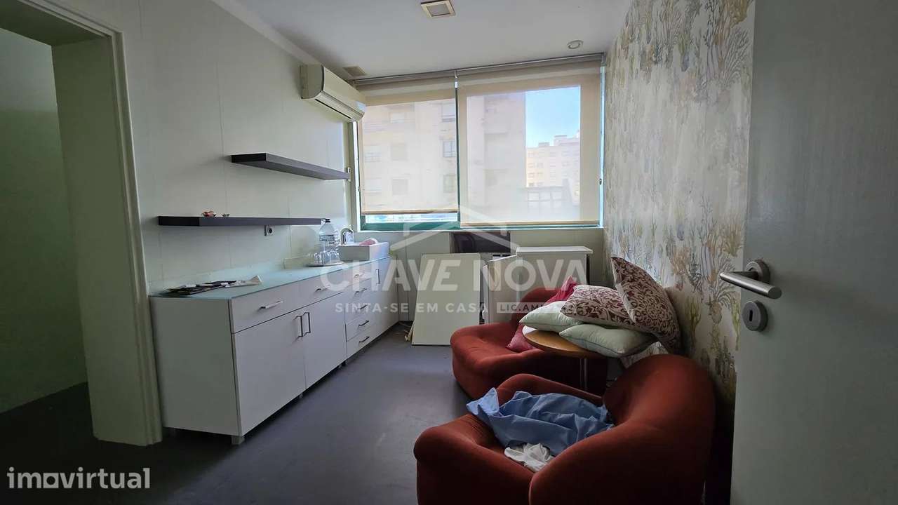 Escritório com 196m2 na Boavista | Pinheiro Manso | Porto - Grande imagem: 5/12