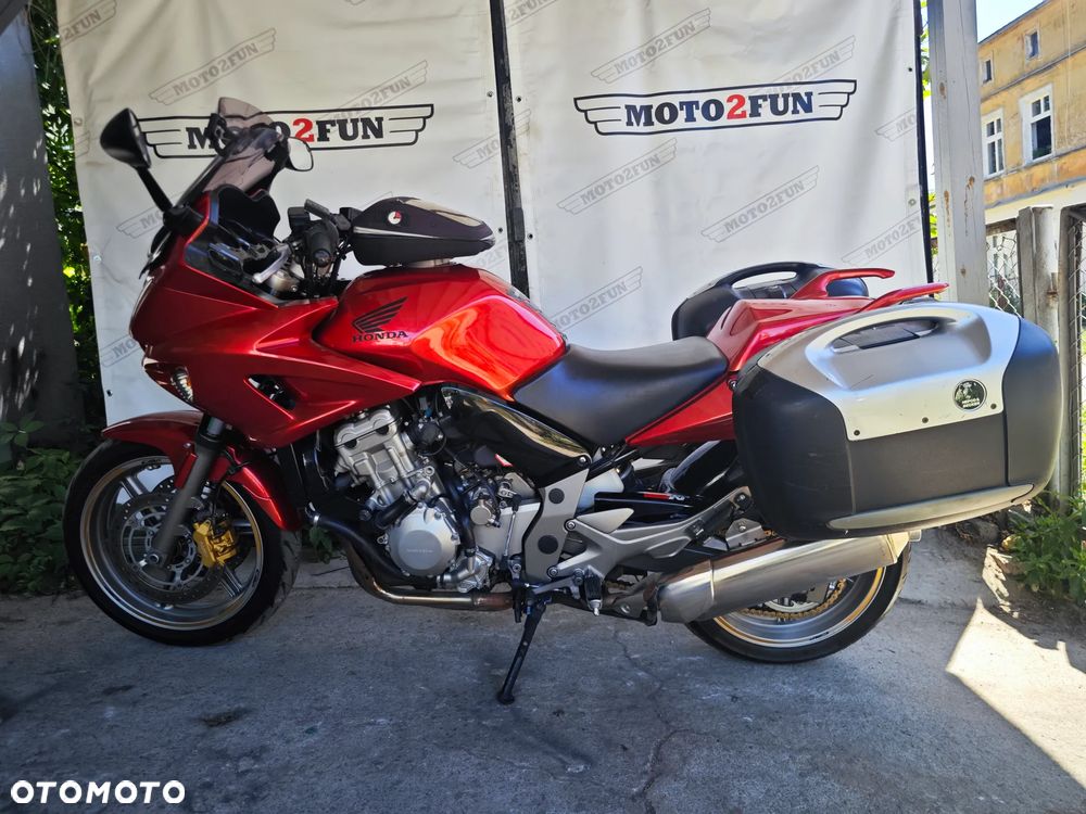Honda CBF - 4