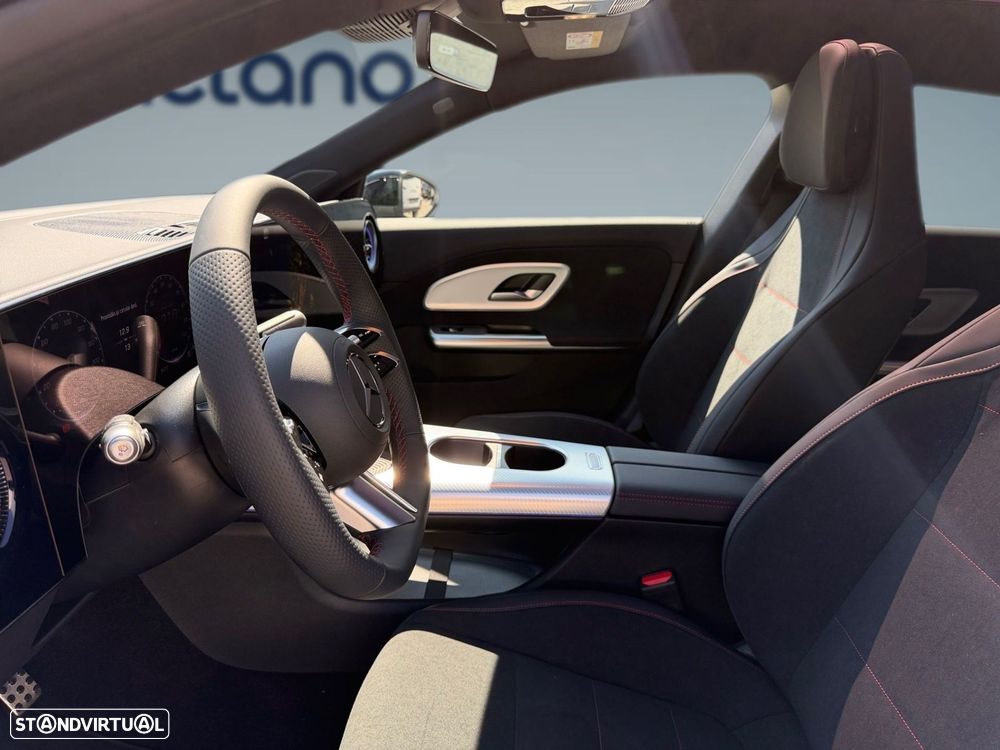 Mercedes-Benz CLA 250+ EQ Shooting Brake - 13