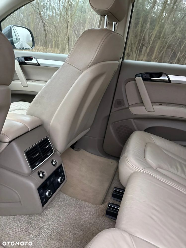 Audi Q7 - 14