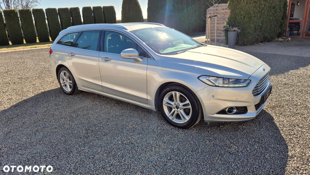 Ford Mondeo SW 2.0 TDCi S&S PowerShift-Aut Titanium - 11