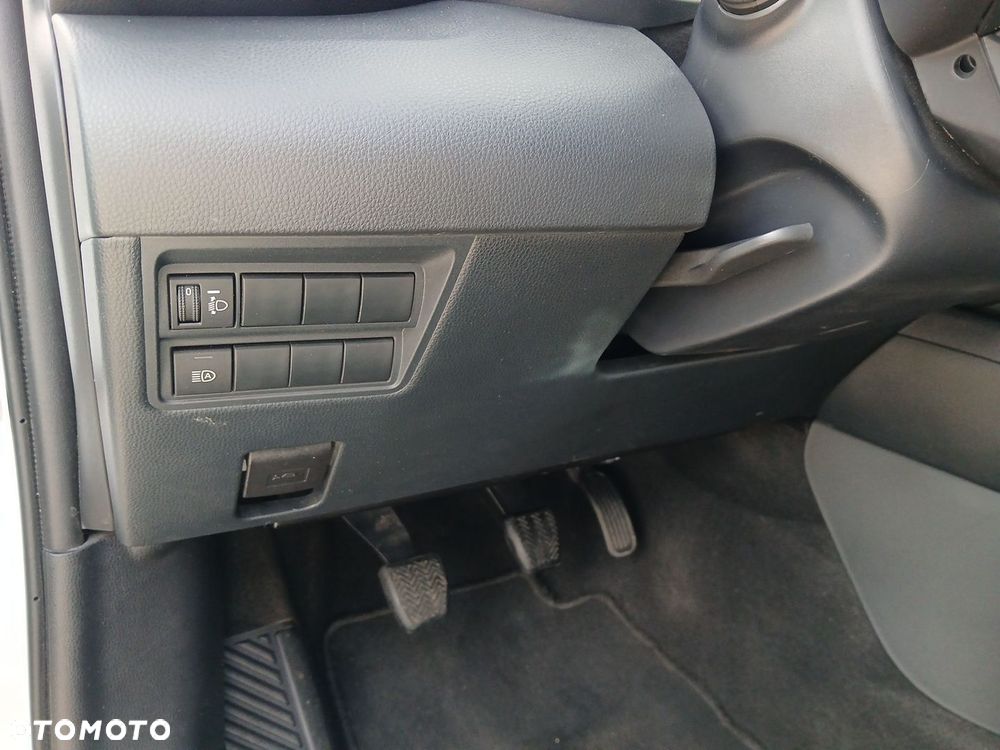 Toyota Yaris - 22