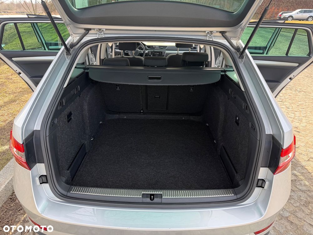 Skoda Superb - 25