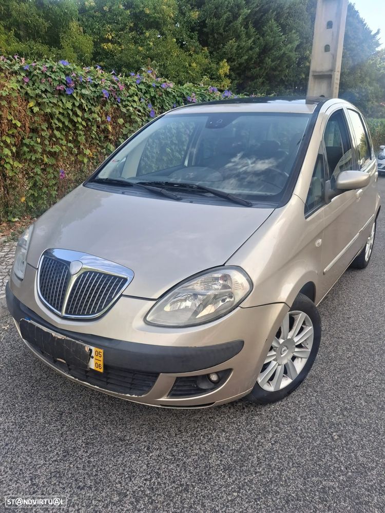 Lancia Musa 1.3 16V M-jet Oro Executive - 1