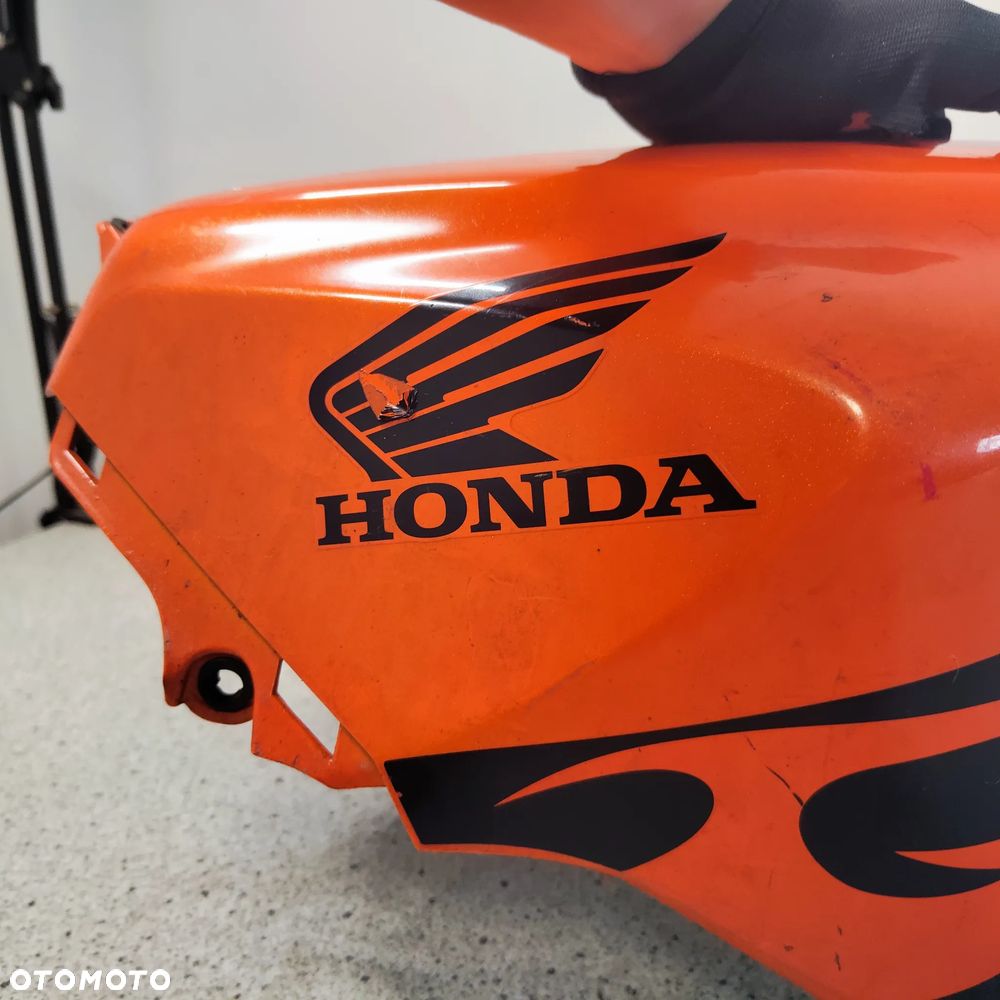 Nakładka na bak, owiewka zbiornika paliwa, osłona baku Honda CBR 600RR CBR600 RR CBR 600 RR 03-06 - 15