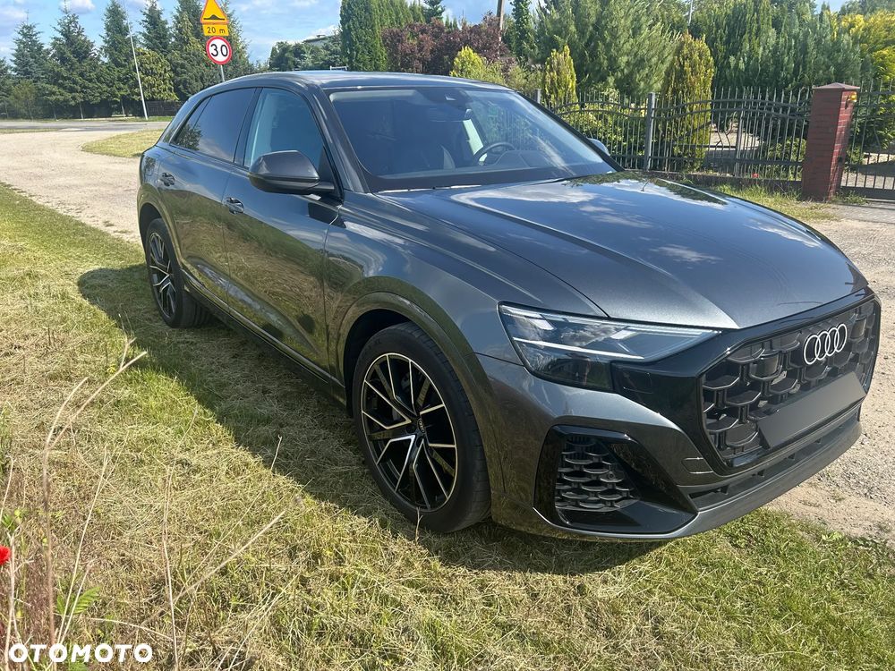 Audi Q8 55 TFSI e Quattro Tiptronic - 1