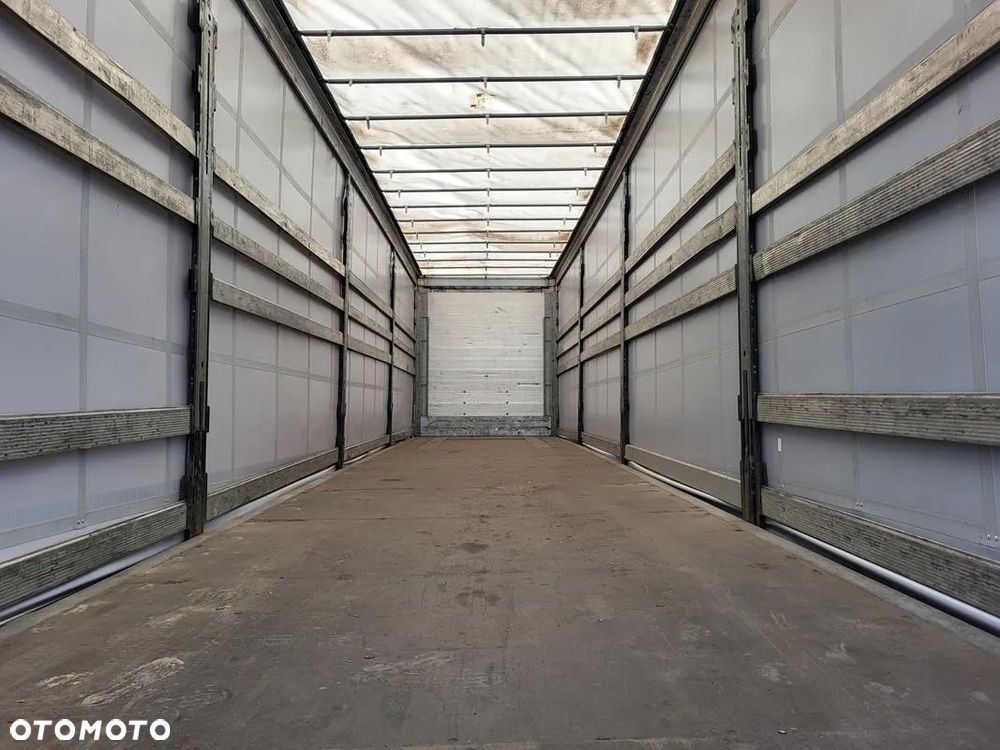 Schmitz Cargobull SCB S3T - 14