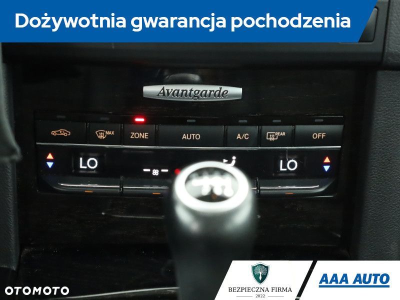 Mercedes-Benz Klasa E - 11