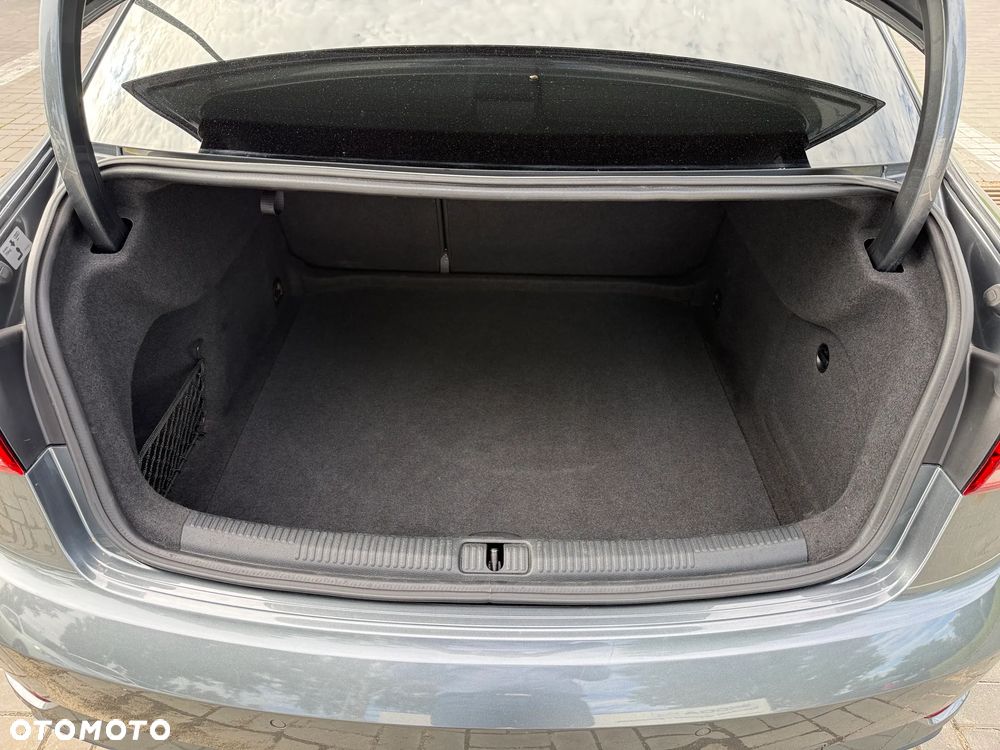Audi A3 Limousine - 14