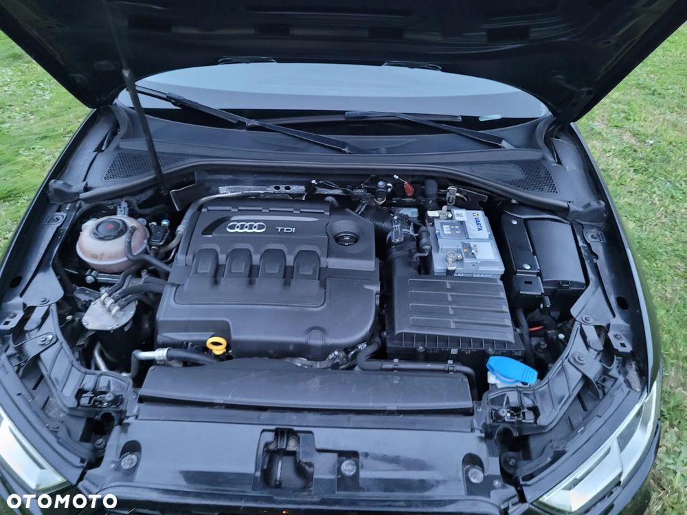 Audi A3 Sportback - 3