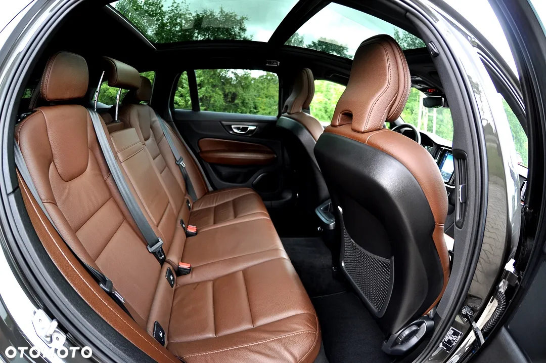 Volvo V60 D3 AWD Inscription - 28
