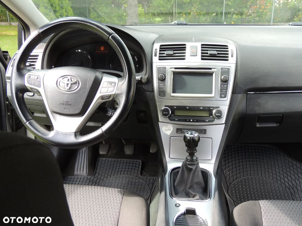 Toyota Avensis 2.0 D-4D Active - 5