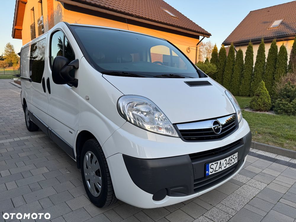 Opel Vivaro - 2