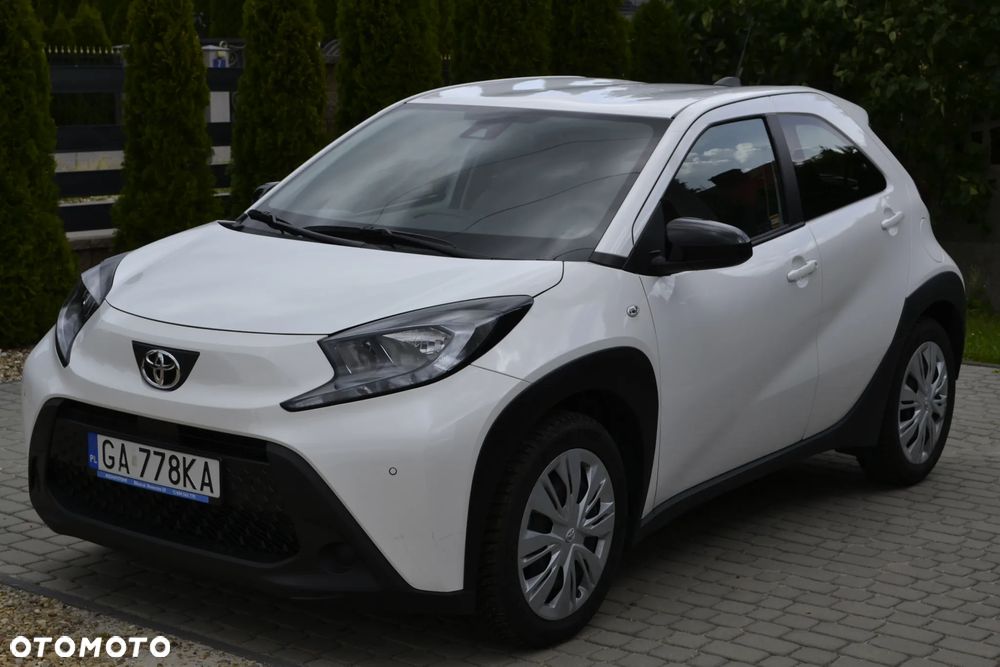Toyota Aygo X 1.0 VVT-i Comfort CVT - 2