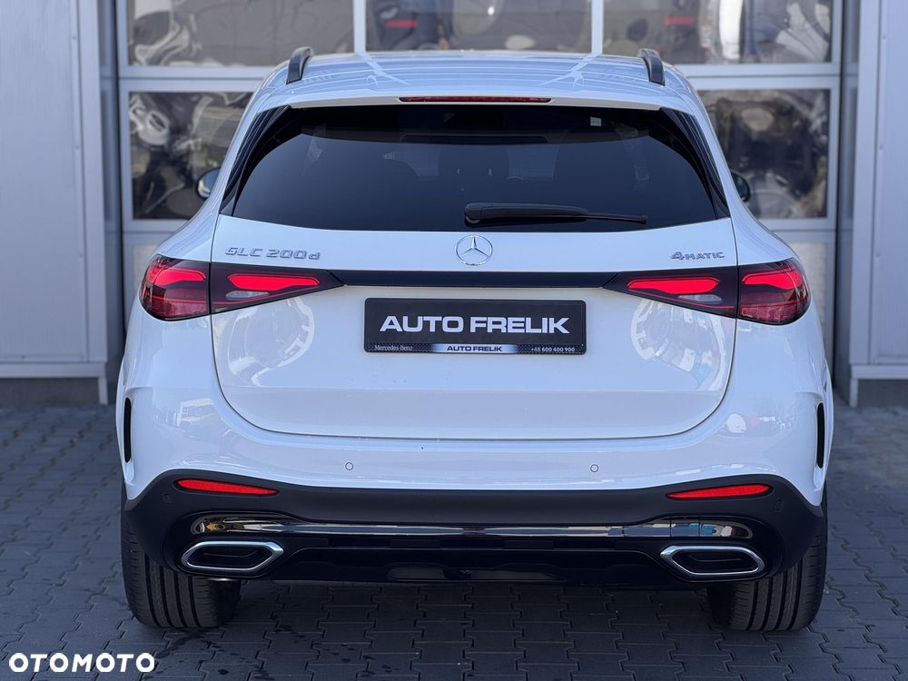 Mercedes-Benz GLC 200 d 4Matic 9G-TRONIC AMG Line Advanced - 10