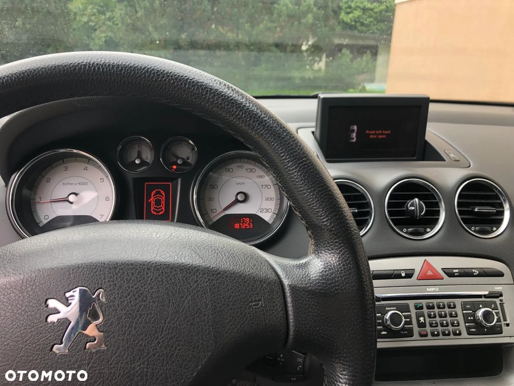 Peugeot 308 1.6 Premium Plus - 7