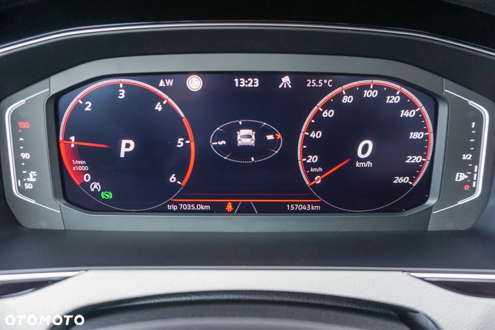 Volkswagen Passat 2.0 TDI Elegance DSG - 14
