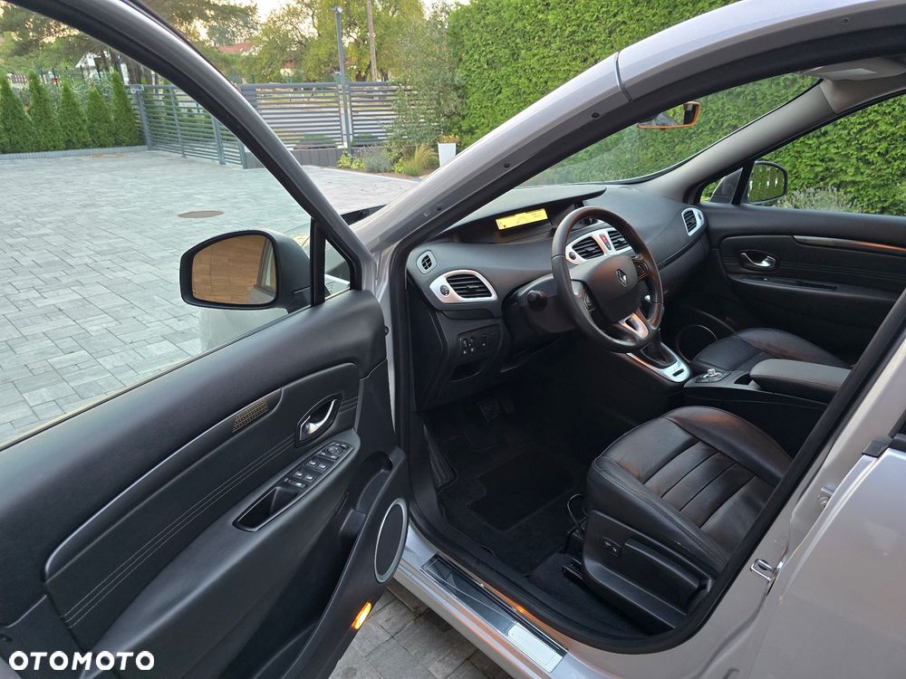 Renault Scenic 2.0 16V 140 CVT Bose Edition - 8