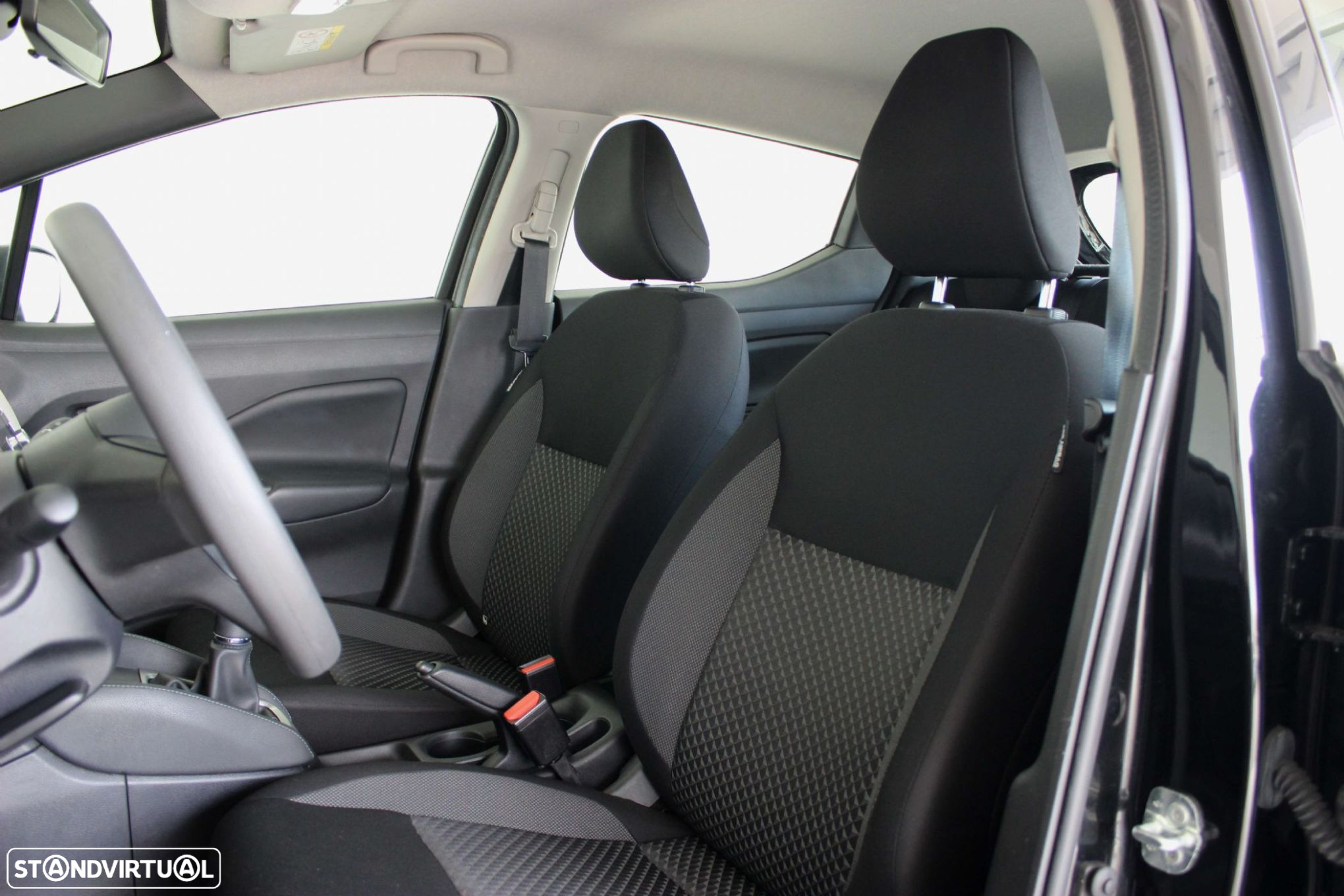 Nissan Micra 1.0 IG-T N-Design Black - 27