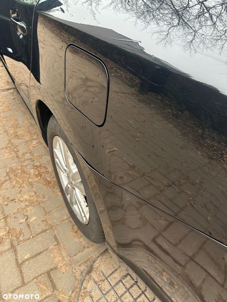 Toyota Avensis 2.0 D-4D - 9