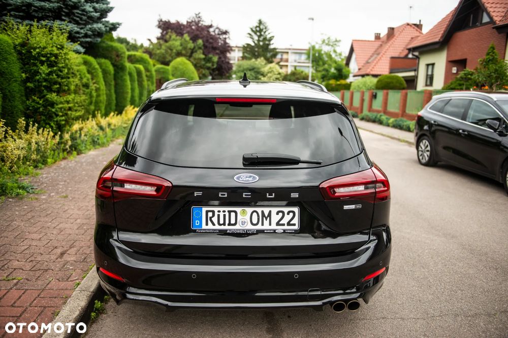 Ford Focus 1.0 EcoBoost mHEV ST-Line Design - 6