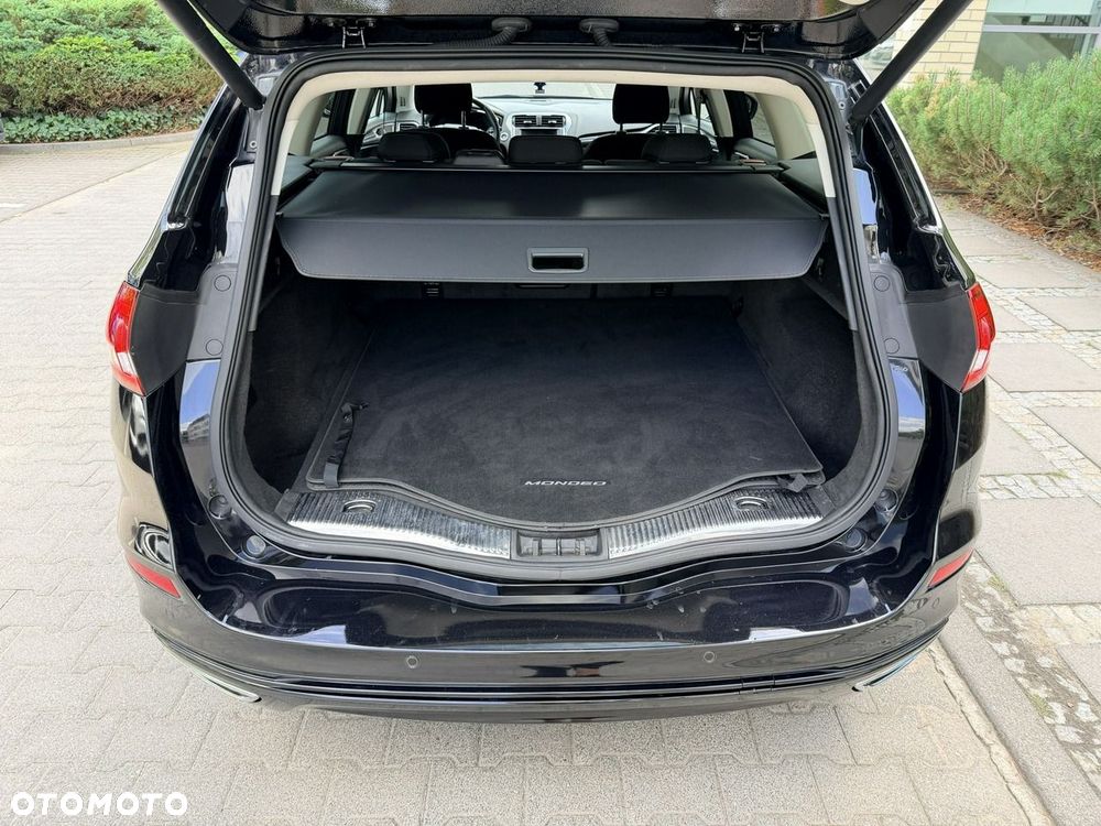 Ford Mondeo - 8